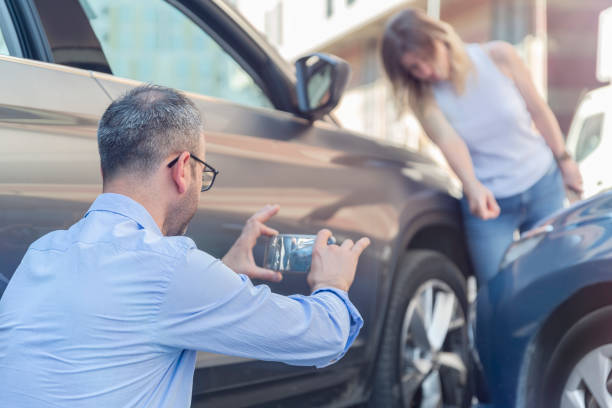 Professional Full Coverage Car Insurance technician working in Haleyville, AL